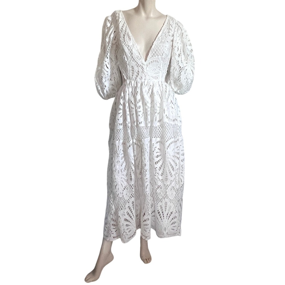 Showpo Anieshaya Dress 6 White Lace Eyelet Puff Sleeve Cutout Back Midi Boho NEW - Picture 2 of 11
